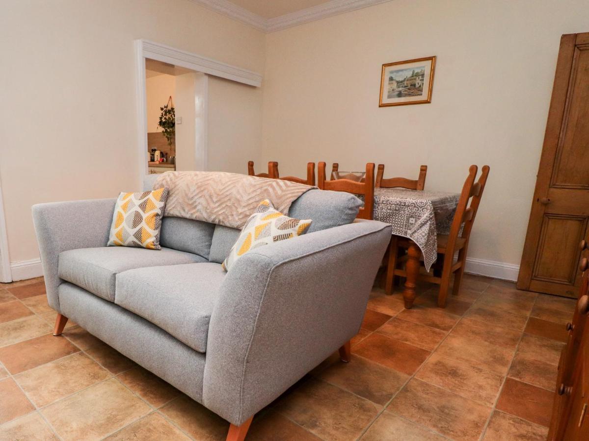 Kingfisher Cottage, 11 Airebank Terrace Скиптон Экстерьер фото