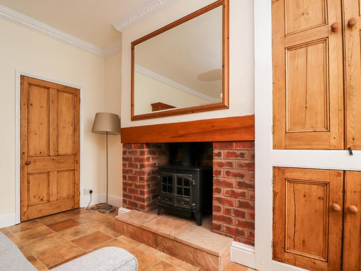 Kingfisher Cottage, 11 Airebank Terrace Скиптон Экстерьер фото
