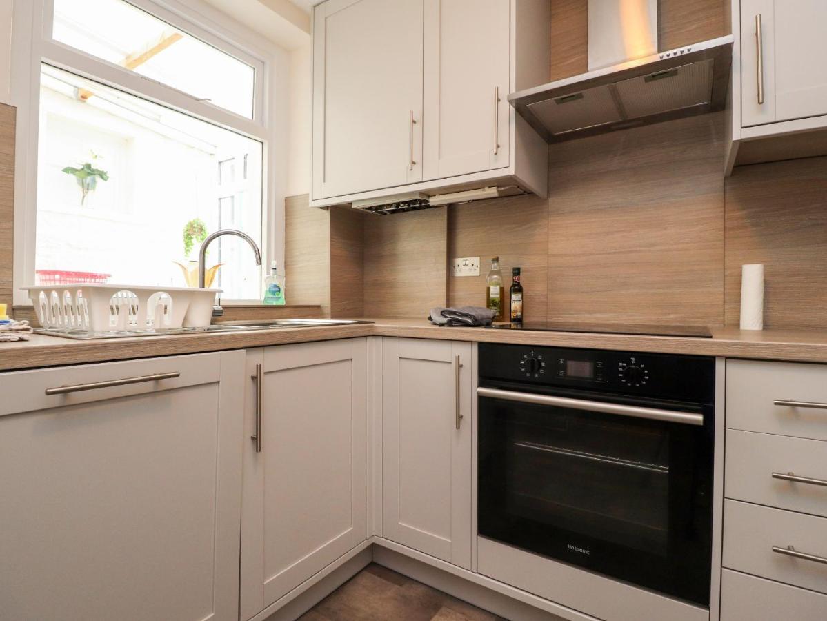 Kingfisher Cottage, 11 Airebank Terrace Скиптон Экстерьер фото