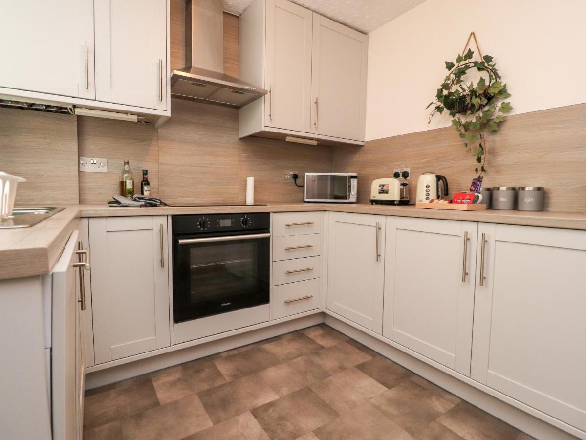 Kingfisher Cottage, 11 Airebank Terrace Скиптон Экстерьер фото