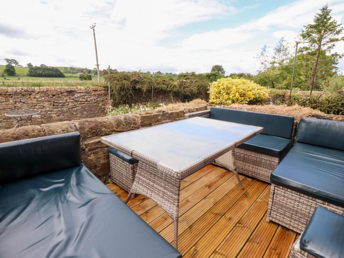 Kingfisher Cottage, 11 Airebank Terrace Скиптон Экстерьер фото